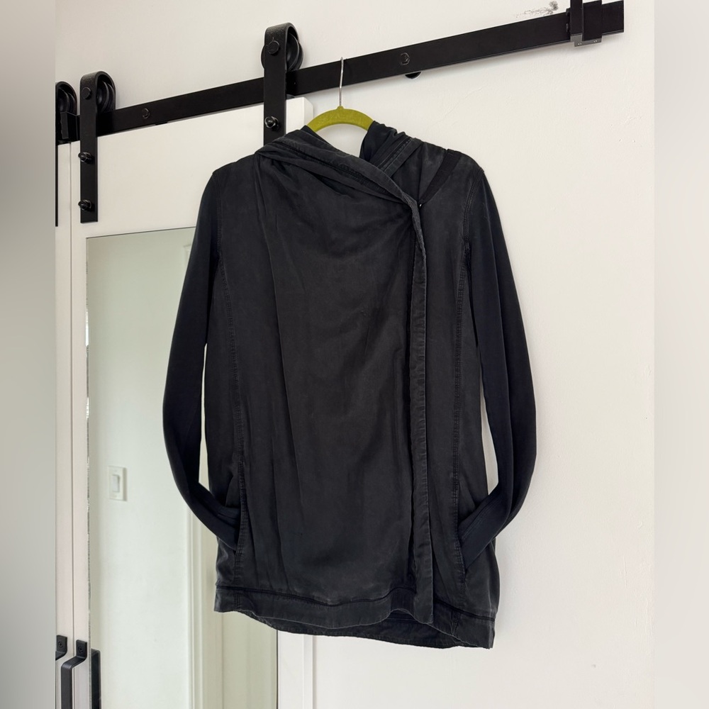 Lululemon Black Hooded Trench Jacket with Fitted Arms - Black